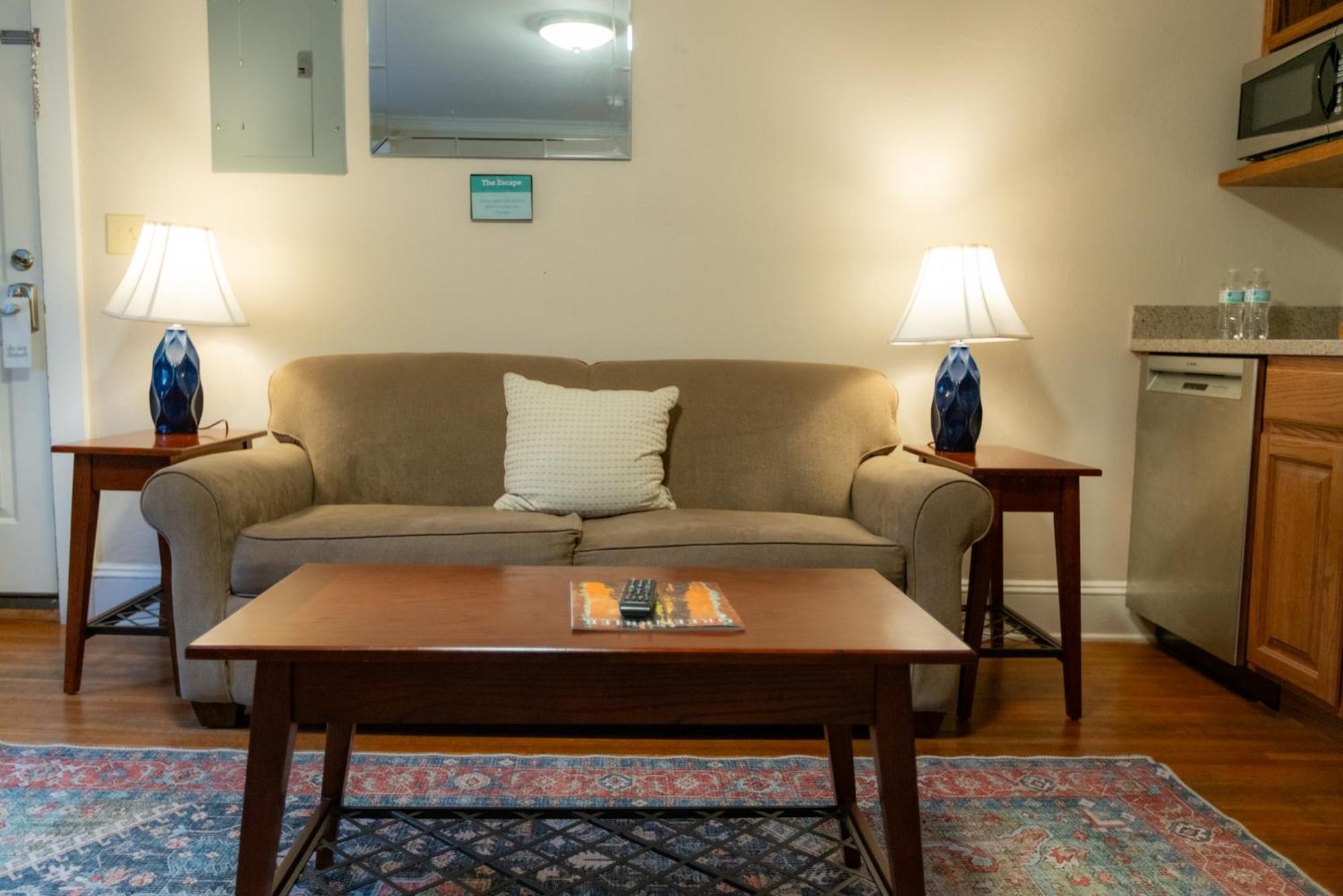 The Escape Apartment Lewisburg Ngoại thất bức ảnh
